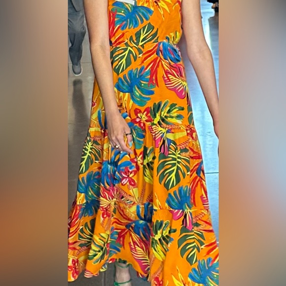 Tropical Tiered Maxi Dress - Picture 2 of 4